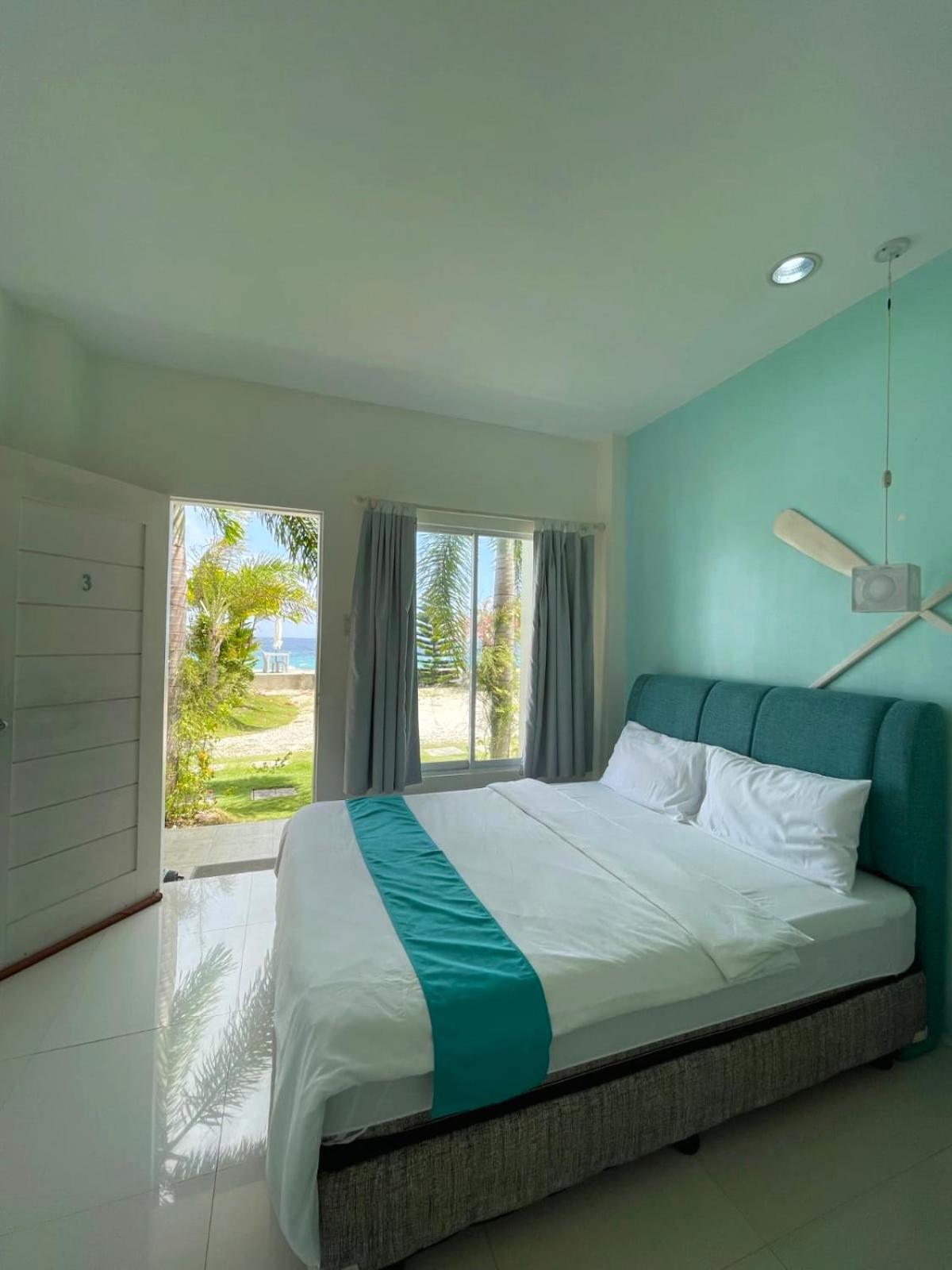 Seascape Beach Resort Oslob Exterior photo