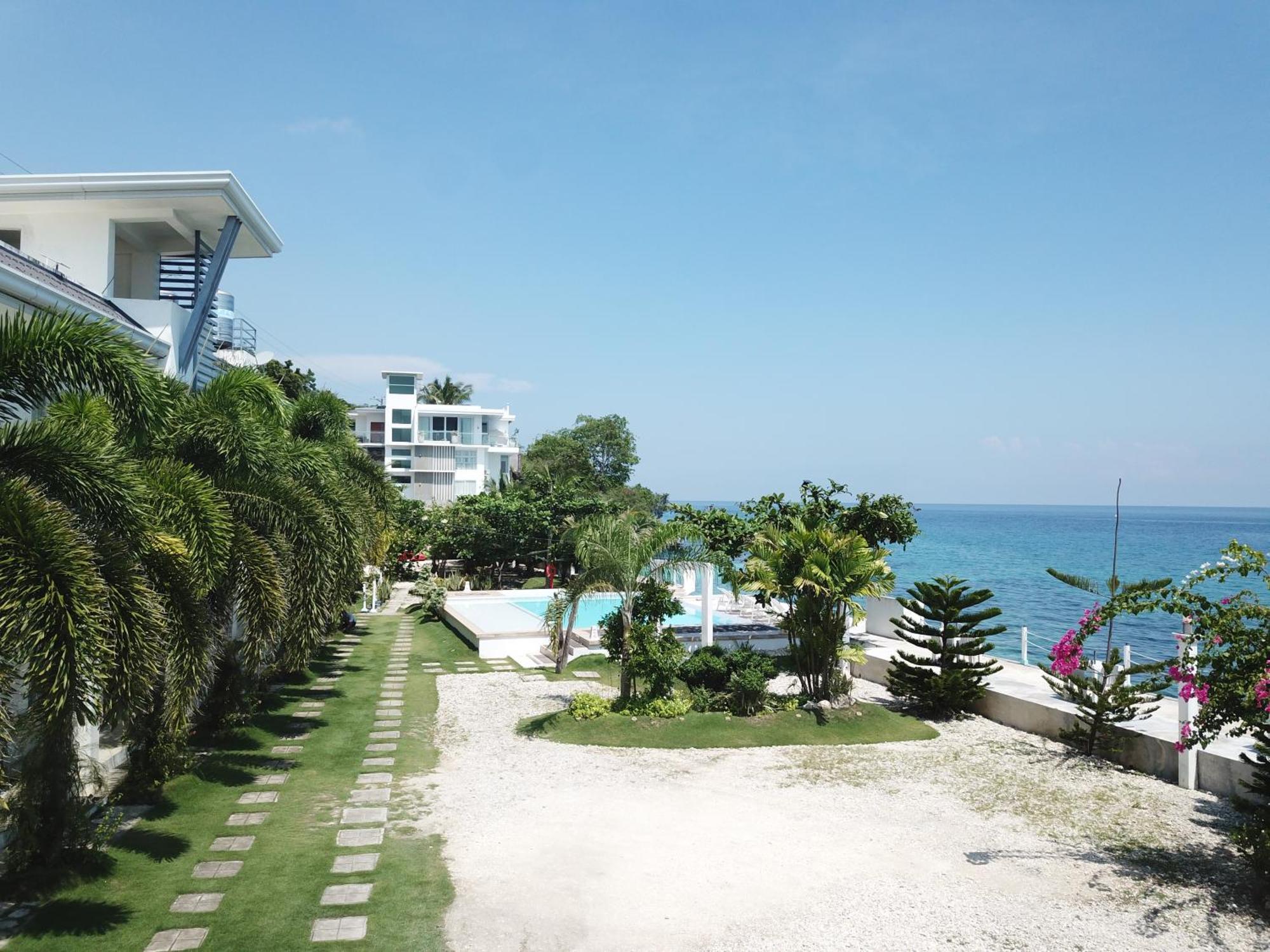 Seascape Beach Resort Oslob Exterior photo